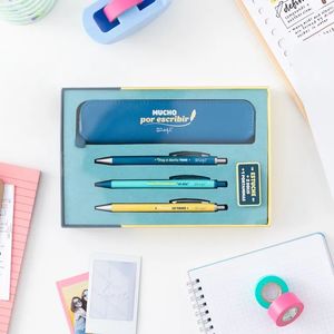 SET ESCRITURA MUCHO POR ESCRIBIR