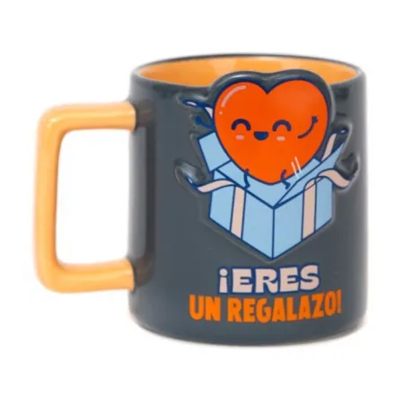 Taza 3D Corazon Eres un Regalazo