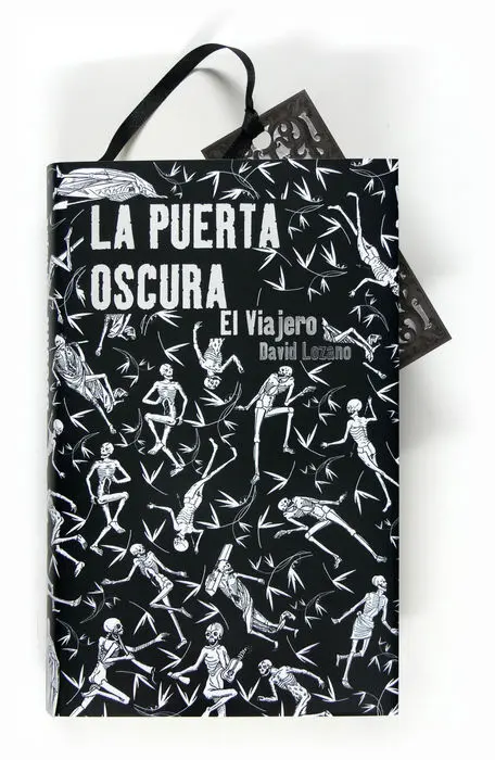La Puerta Oscura el Viajero David Lozano
